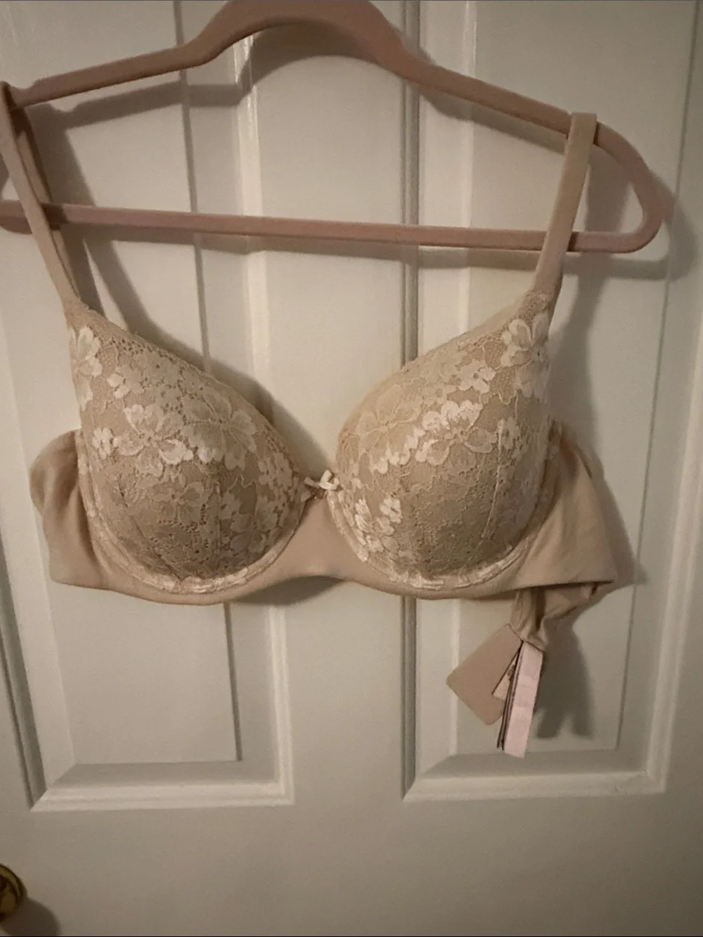 Victoria's Secret Beige Lace Push-Up Bra